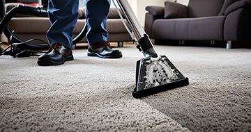 Why Choose Our Top-Notch Carpet Cleaning Services in Faringdon?