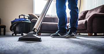 Fully Trained and Insured Carpet Cleaning Professionals in Luton