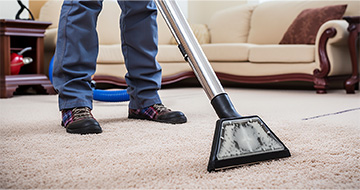 Fully Trained and Insured local carpet cleaning professionals in Denton