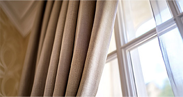 Meet Our Trusted Curtain Cleaning Professionals