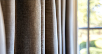 Thorough, Eco-Friendly Curtains Cleaning in Camden Town