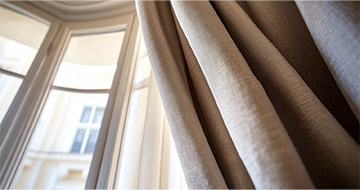 Trained and Certified Curtain Cleaning Experts in Barking