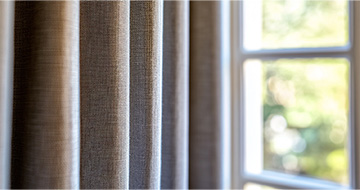 Experience Hassle-Free Curtains Cleaning in Hampstead