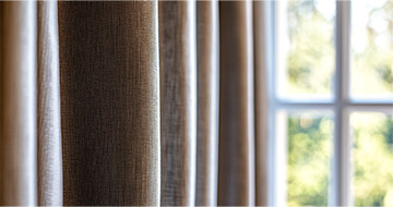 Why Our Curtains Cleaning Service in the City of London Stands Out