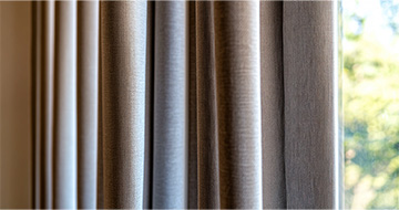 Expert Curtain Cleaning Services That Protect and Refresh Your Fabrics