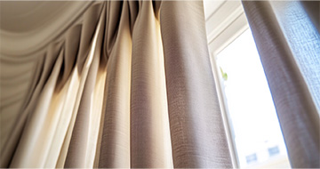 Trusted Local Curtain Cleaning Technicians in Richmond