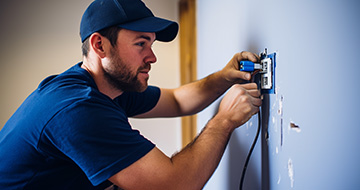 Why Choose Our Electrician Service in Fulham?