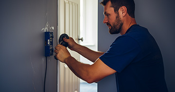Why Choose Our Electrician Service in North London?