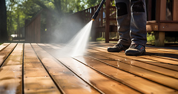 How is the Pressure Washing Service Performed in Romford ?