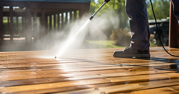 Why Choose Our Pressure Washing Service in Greenwich?