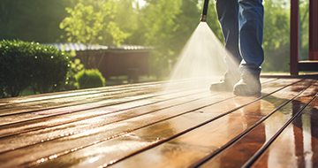 How is Pressure Washing Service Performed in Walthamstow?