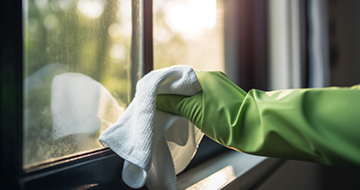 How We Make Window Cleaning in East Finchley Hassle-Free?