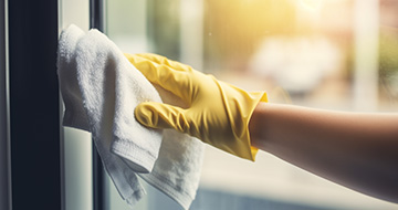 Experience a Sparkling Clean with Our Window Cleaning Service in Finsbury Park