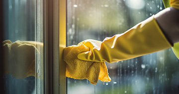 Experience Professional Window Cleaning in Crofton Park with Our Service