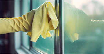 Experience Professional Window Cleaning in Lewisham with Our Service