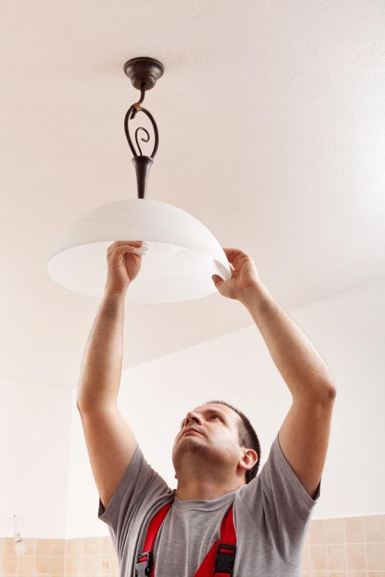 Expert Light Fixture Installation & Repair Fantastic Services