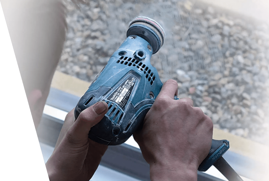 Glass repair and polishing services