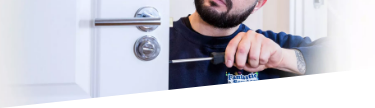 professional locksmith