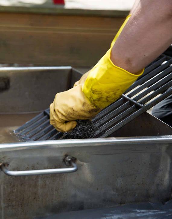Professional BBQ Cleaning Service in London Fantastic Services