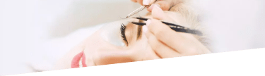 At-home eyelash & brow treatment