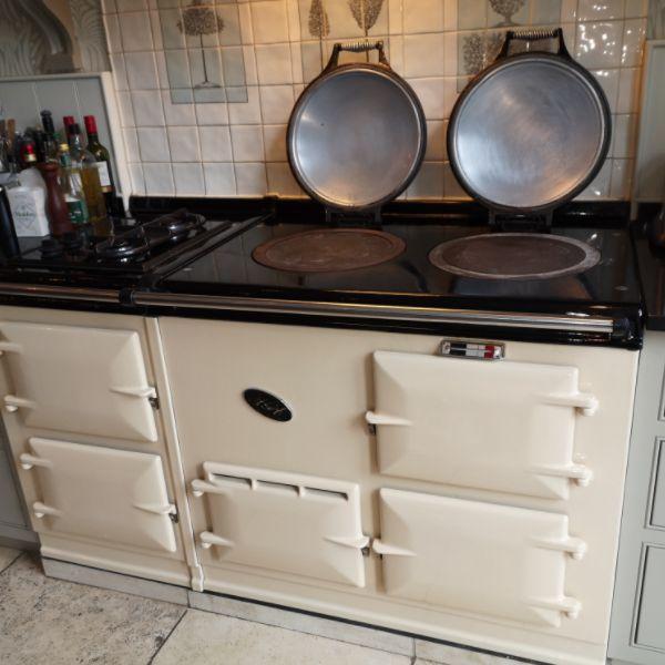 Professional AGA Cleaning Service in London Fantastic Services
