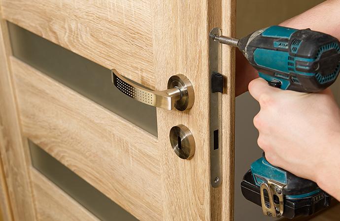 door-supply-and-fitting-London-mobile