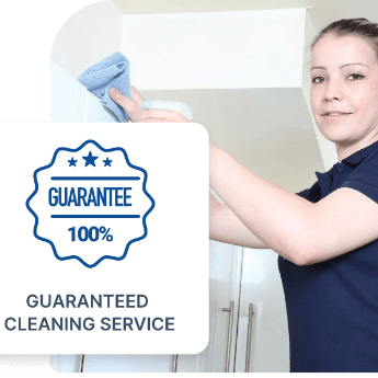 Professional end-of-tenancy cleaner